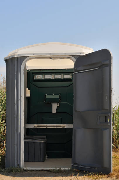 Best Portable restroom trailer rental  in Ballwin, MO